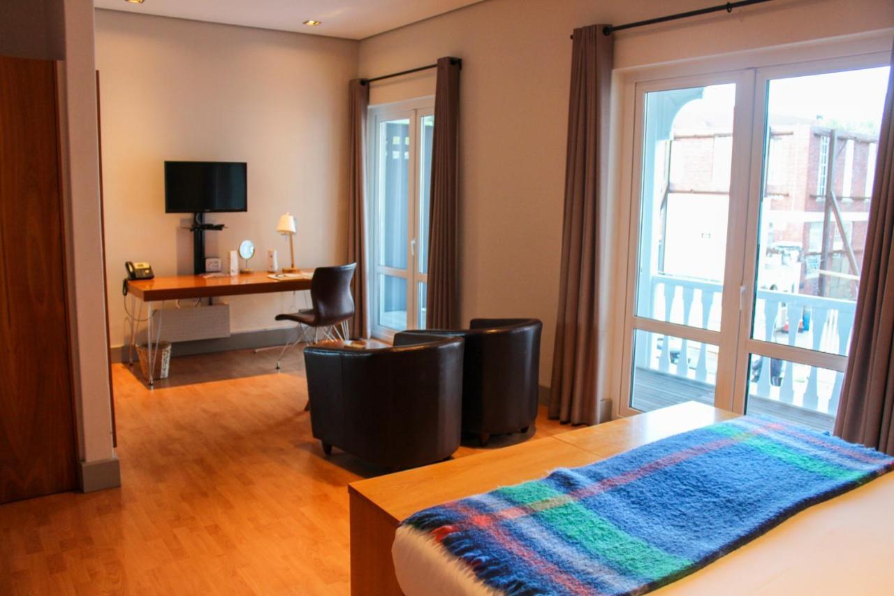 Hippo Boutique Hotel 4*