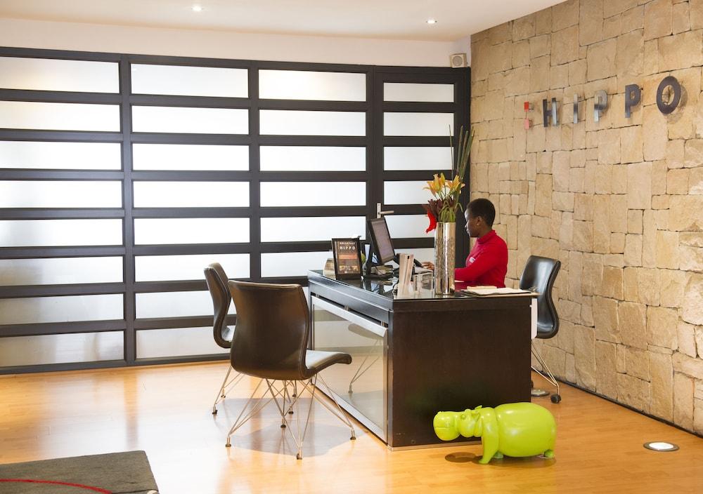 Hippo Boutique 4*